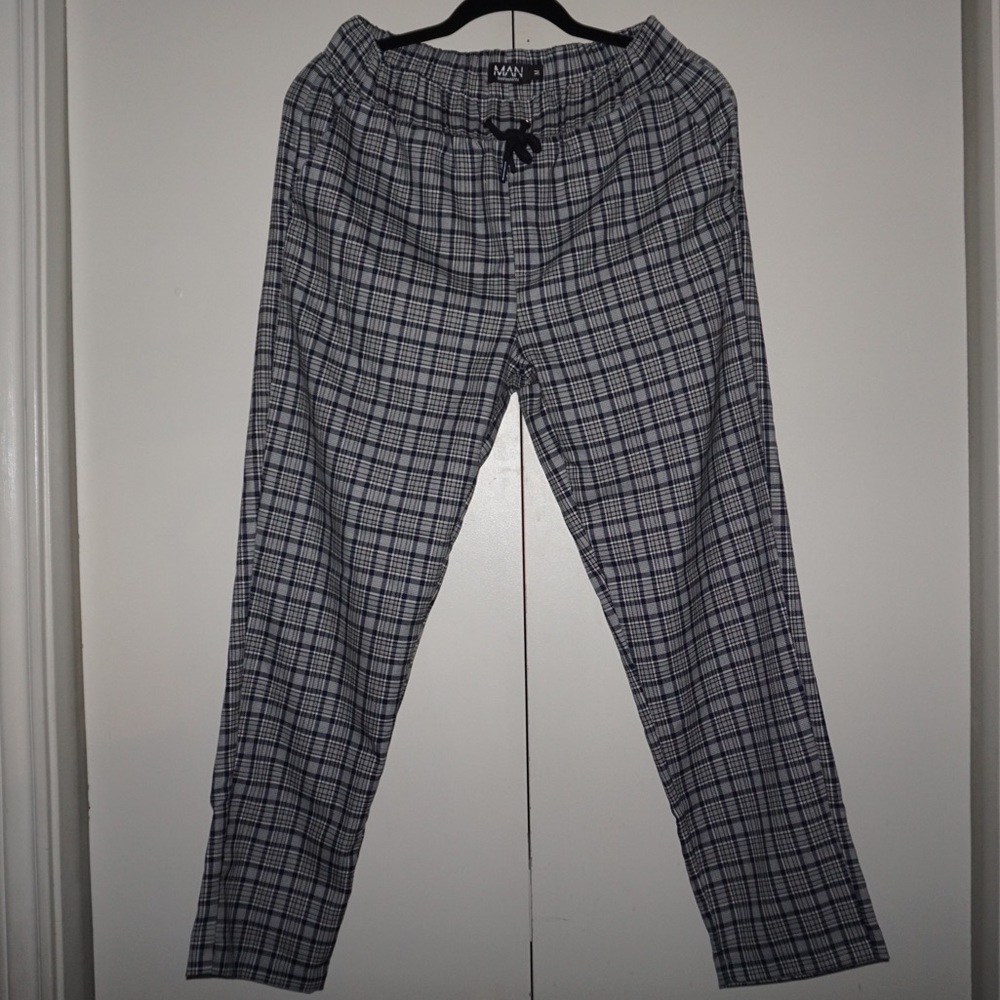 MAN boohoo Patterned Grey Pants